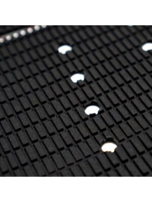landing-pad-traction-black-futures-dos