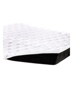 deck-icon-fish-white-1-min