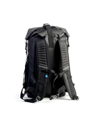 expedition-dry-40-surflogic-1-min